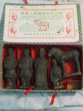 Lot of 5 in Box CHINESE QIN DYNASTY Terra Cotta WARRIORS & HORSE Statues